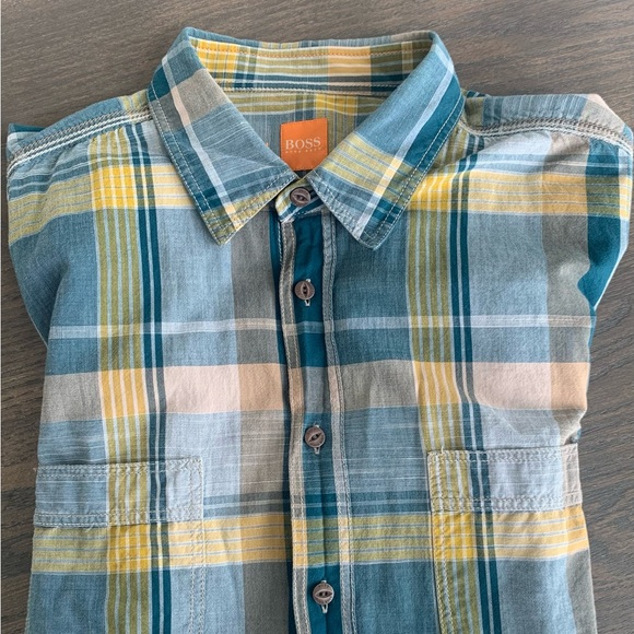 Hugo Boss Orange long sleeve button down shirt. - Picture 4 of 6